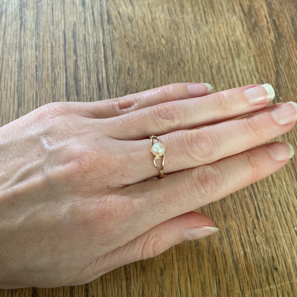 14K gold ring